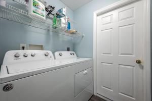 Perfect Getaway in Sunny Cape Coral, Florida