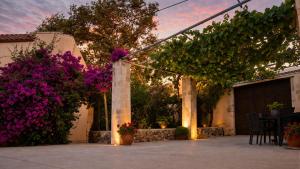 Authentic Stone House - Quiet Village - Chania , Kalisto Residence