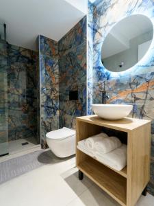 Ernest Suites Psiri