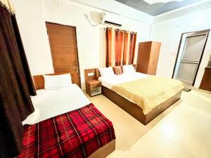 Dayananda Homestay Near Ram Jhula & Janki Jhula