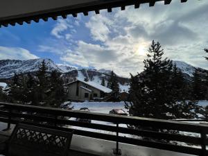 Apartment with a beautiful view and large terrace