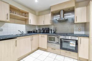 Luxury London Eye Views Apartment