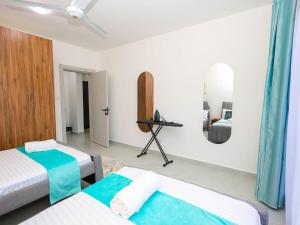 Modern 2BR with Pool - Nyali, City Mall