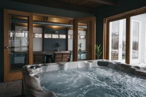 Luxury Lakeview Estate w Indoor Pool & Golf Sim