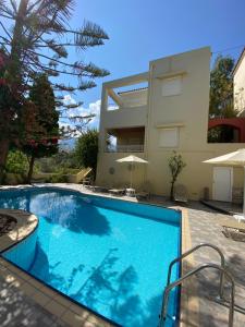 Pnoe House Crete