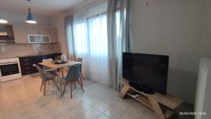 Apartments lazou 2