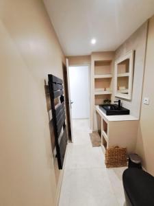 Le Cabrol Neuf, 5min Plage, Balcons, Parking, 6pers