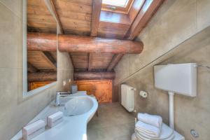 Arianna - Happy Rentals