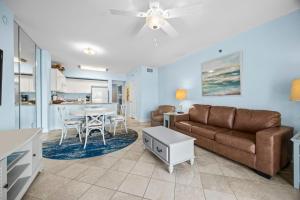 Tropic Isles 302