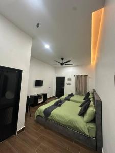RAZAK GUEST HOUSE