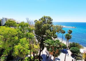 SKOL 521. Fantastic Studio on the Beachfront for Holiday Rental.