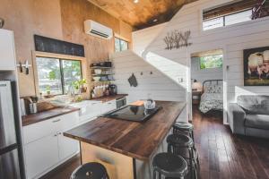 Wanderin Star Farms - Cedar Hollow