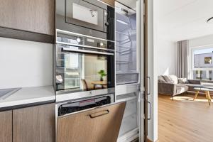 Bright & Cozy Apartment, Terrace, Free Parking