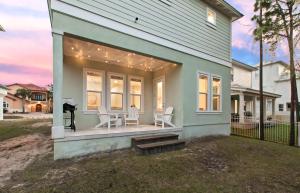 Sleeps 15- Walk to Beach - Golf Cart