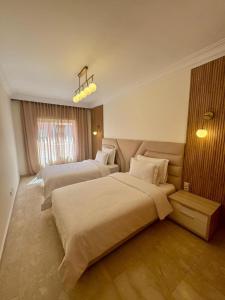 appartement 2 chambres vue sur piscine