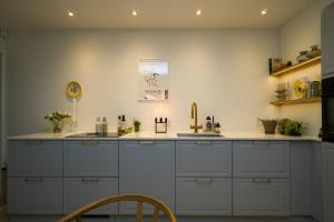 Flat With Cobbled Courtyard In Central Copenhagen