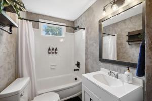 Vibey Unit in Duplex