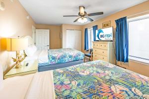 New 3BR at Paradise Resort,King Suite,Pools,Views!