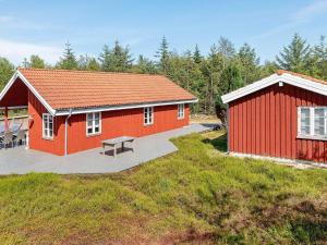6 person holiday home in Fur-By Traum
