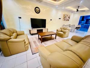Alana Guesthouse 2 in Semporna Town NEW