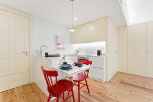 Pico Apartment