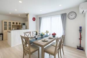 5min from Tsuruhashi Station 3story house Max 10 people 鶴里