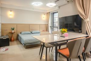 南宁 Returning Home-Two Bedroom LOFT-Family Travel-Cooking Available-Wanda Mall-Nanning College-Fantawild 单人房 套房
