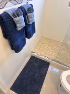 Island VYB Luxe Villa Ochi Rios With SOLAR system