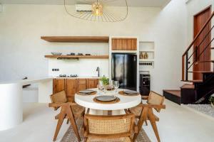 Babakan Canggu, 2BR Private Villa Noé Linda