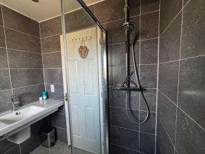 The Cornerhouse- Perfect for couples & families
