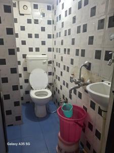 Golden River Homestay