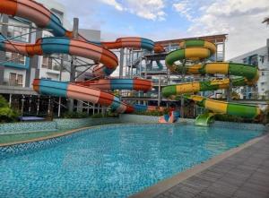 Teras Pentapolis BSB Aquaboom Balikpapan