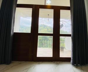 Ella Heaven View