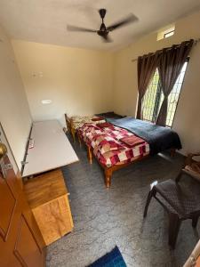 Diya Homestays Udupi - Double Bed AC Room