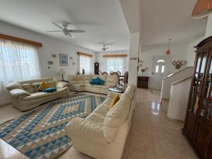 White Rose Villa