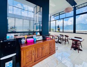 Gibico Lakeside Villa Kintamani with Natural Hot Spring Pool