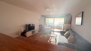 Max Neptuno 1st Line Beach Ocean View Apartment