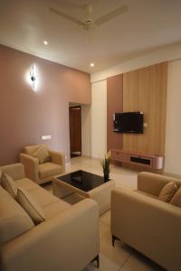Ghatta service apartment