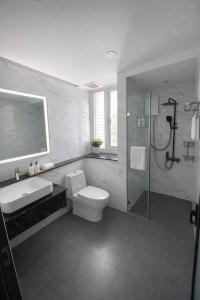 D2 Cent pool villa