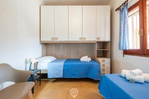 Enchanting Seaview Getaway img24
