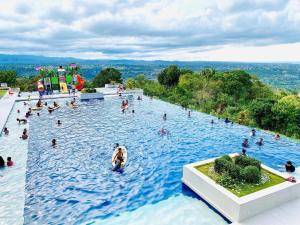 Ultra Winds Mountain Resort