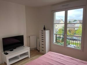 Beautiful new apartment in Clamart near Paris
