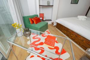 The apartment under Lycabettus