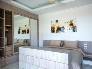 Luxe 4BR Sunset Seaview Villa Private Infinity