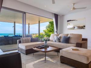 Luxe 4BR Sunset Seaview Villa Private Infinity