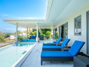 Luxe 4BR Sunset Seaview Villa Private Infinity