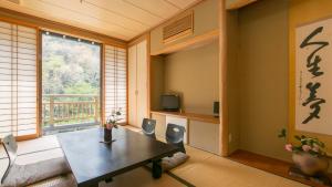 Ryori Ryokan Shikanoyu