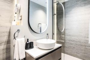 LUX Location 2BR with Sea Sunset & Ain Dubai views