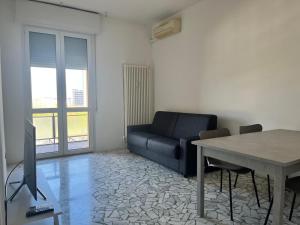 GuestHost - Comfy Apartment in Bologna San Donato