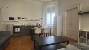 Cozy Apartment near Pagano Gardens - Citylife
